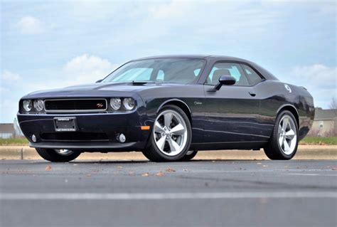 625 Mile 2014 Dodge Challenger Rt Classic 6 Speed For Sale On Bat Auctions Closed On December
