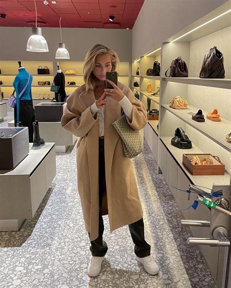 amanda franzÉn on instagram “selfie on the go” decades fashion duster coat trench coat