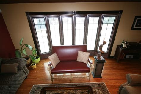 Bow Window Wow Traditional Living Room New York