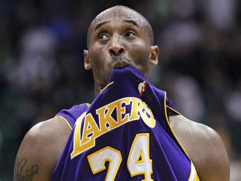 The Basketball Machine Kobe Bryant Explains His Jersey Chewing Habit