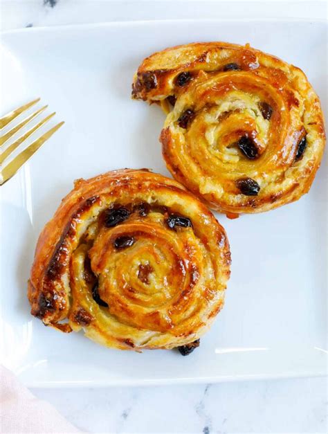 Easy Pain Aux Raisins Using Puff Pastry Cookin With Mima