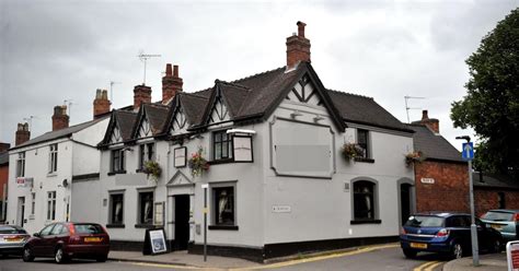 It formed in 1991 with just 368 pubs and floated in 1995. Enterprise Inns invests in Midland pubs as sell-off ...