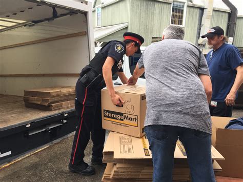 Police Raid Pacific Mall Shops Looking For Counterfeit Goods 680 News