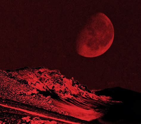 Cosmic Vagabond: Blood Moon Rising