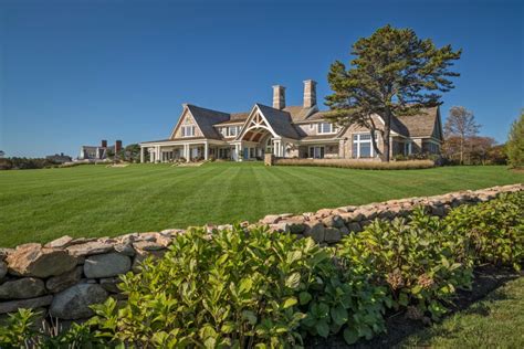 Timeless Classic Seaside Stone House With Rustic Elegance