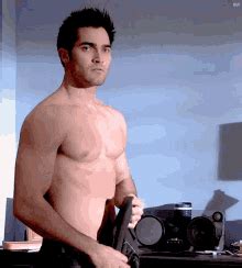 Derek Hale Angry Gif Derek Hale Angry Discover Share Gifs