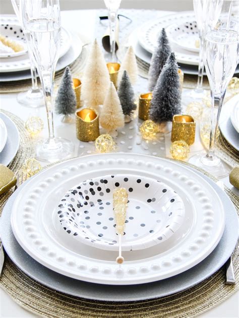 New Years Party Table Setting Ideas