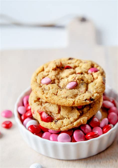 It's so easy to make and is the perfect homemade gift to share with your family, coworkers or even your boyfriend! MM Cookies (soft and chewy) using Valentine's Day m&ms ...