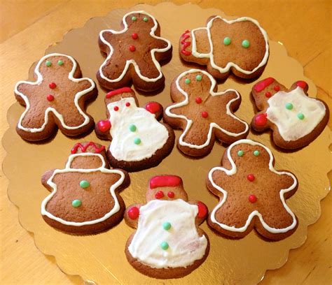 Gingerbread Snowmen Cookies