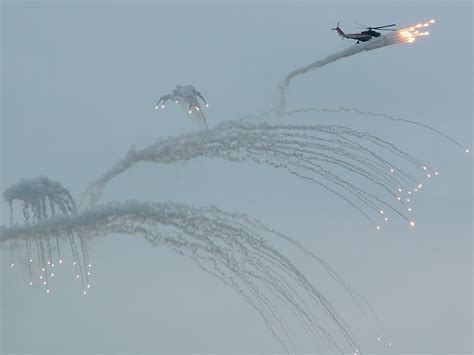 MI24 releasing flares image - Aircraft Lovers Group - Mod DB