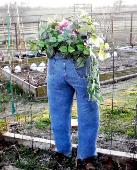 18 Creative Diy Jeans Uses In The Garden