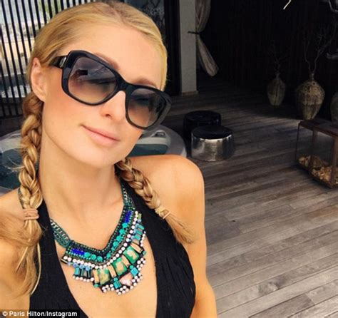 Paris Hilton Shows Off Her Toned Bikini Body In A Series Of Swimsuit Pictures Daily Mail Online