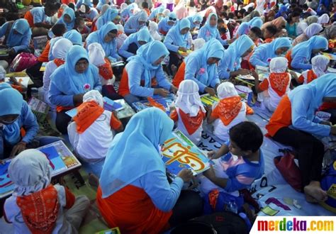 Contoh mewarnai gambar kaligrafi terbaru ini cocok untuk anak anak muslim khususnya untuk tk islam tkit sdisdit. Kaligrafi 99 Asmaul Husna Untuk Mewarnai - Gambar Mewarnai ...