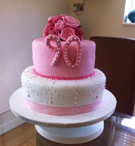 Grans 90th Birthday Cake 90th Birthday Cakes Pink Birthday Cakes 90