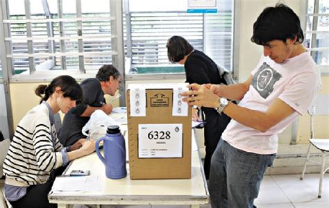 Podrán Ir A Votar Casi 300 Mil Jóvenes Entre Los 16 Y 17 Años En Buenos Aires Argentina Municipal
