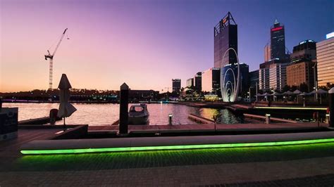 Your Complete Guide To Visiting Elizabeth Quay Horizons West