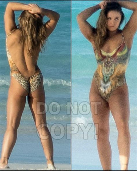 X Photo Ronda Rousey Pretty Sexy Female Boxing Champ In Body Paint