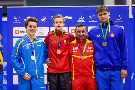 Laurens Devos Is Europees Kampioen Tafeltennis Florian Van Acker Pakt