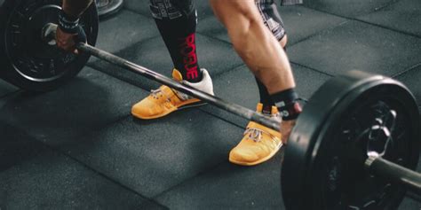 10 Common Weightlifting Mistakes And How To Avoid Them