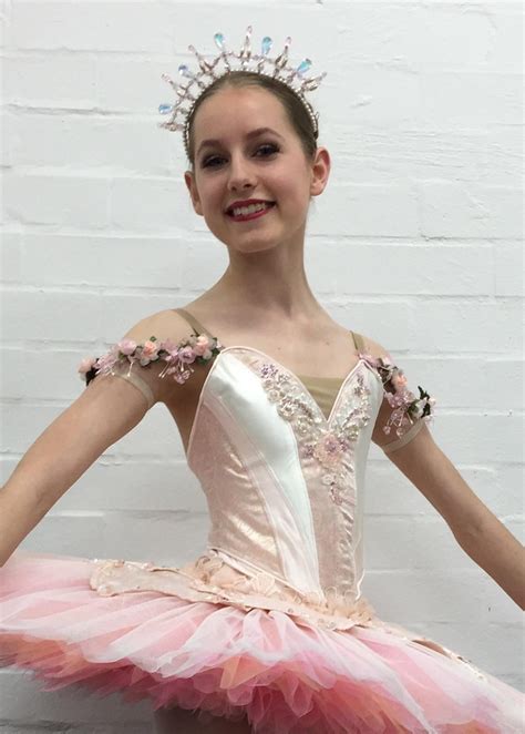 pin by marcelle van leeuwen on tutus and costumes tutu costumes ballet costumes ballet tutu