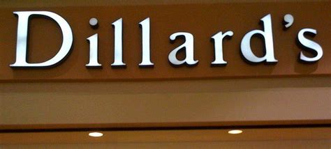 Dillard's credit card late fees and penalties. Loyalty Rewards for Dillard's Credit Card Holders