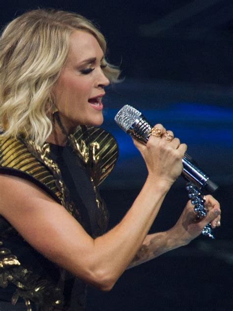 Pastor Slammed For Carrie Underwood Performance