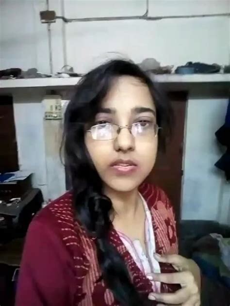 cute glasses girl stripping and showing desi old videos hd sd mmsdose