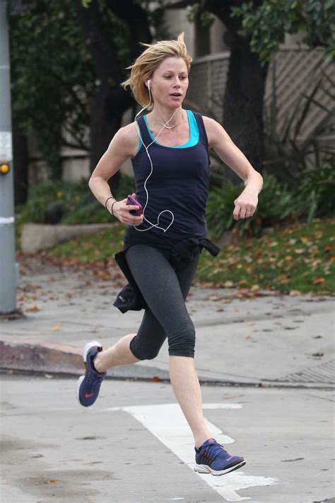 Julie Bowen In Tights Jogging In Sherman Oaks 05 Gotceleb