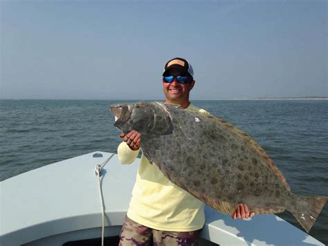 Most of the flounder harvested for commerical use will be right eyed, except for fluke. Potential World Record Summer Flounder | Ocean City MD Fishing