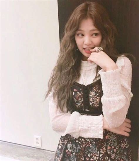 Blackpink's fifth member, miriam, is the youngest member in the group, being born in 1998. 最も人気のある Blackpink ジェニ インスタ - ラカモナガ