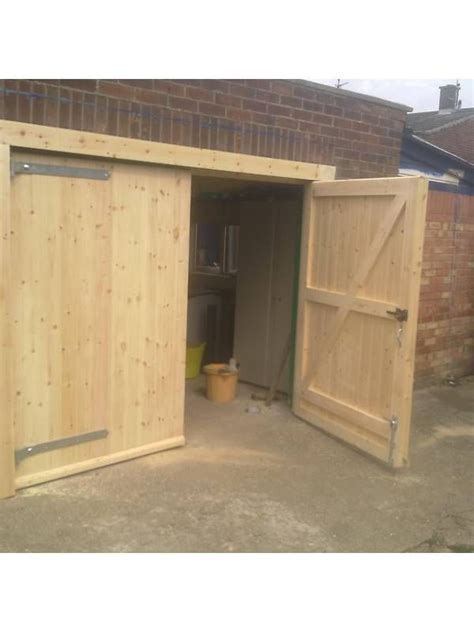 How To Build A Wood Garage Door Builders Villa