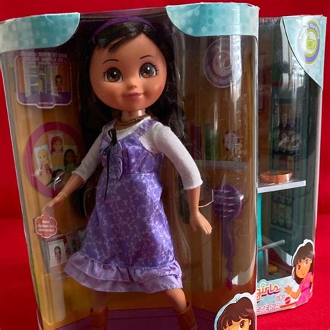 Mattel Dora The Explorer Toys Dora The Explorer Dora Doll And School Cafeteria Playset Girls