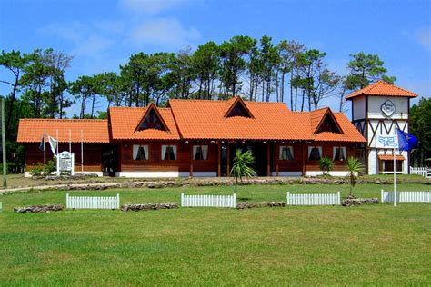 complejo turístico chuy y parque de aguas en barra de chuy cabañas bungalows habitaciones y