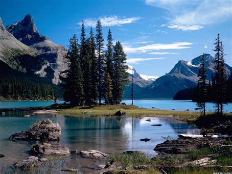 Jasper National Park Alberta Canada About Beautiful Scenery