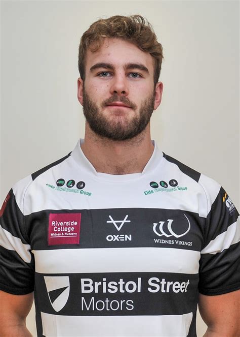 This is the national team page of leeds united player liam cooper. 22. Liam Cooper - Widnes Vikings