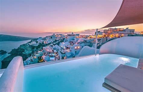 Andronis Luxury Suites In Oia Santorini Izkiz Santorini Honeymoon