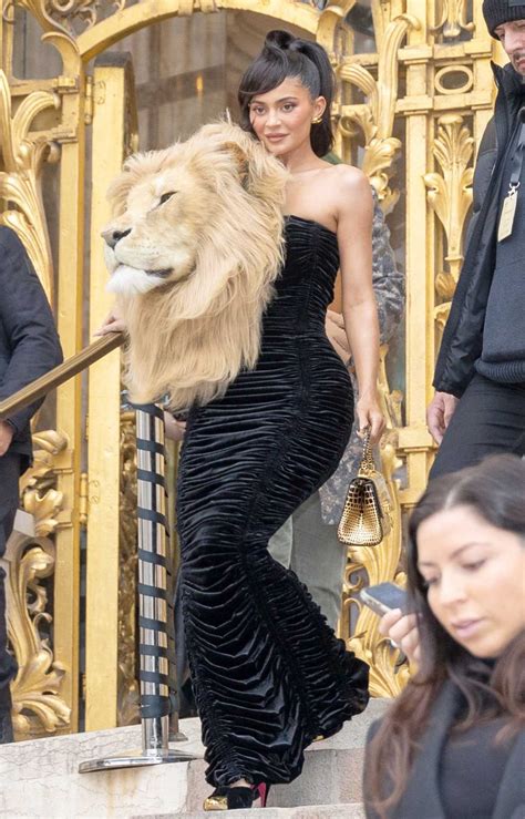 Kylie Jenner Arrives At 2023 Schiaparelli Haute Couture Fashion Show In Paris 01232023 1