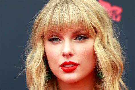 Taylor Swift Diz Que é Proibida De Cantar Suas Músicas Antigas 1511