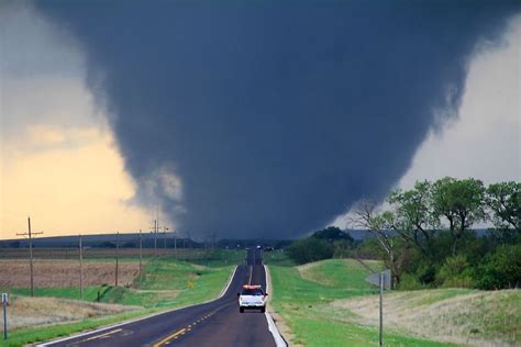 Ways In Which A Tornado Can Kill You Worldatlas