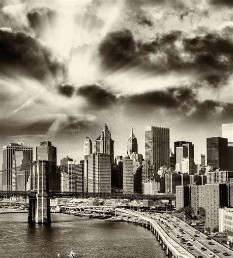 3793 Manhattan Skyline Black White Stock Photos Free And Royalty Free