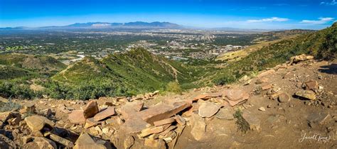 However, lots of people find this place because it's a cool place for the college kids to spend a weekend evening—no. Living Room Hike In Salt Lake City | How To Not Get Lost