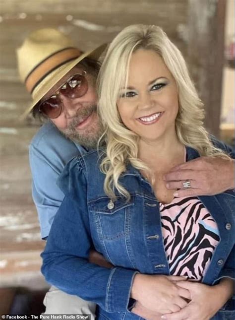 American Singer Hank Williams Jr 74 Ties The Knot With His Girlfriend