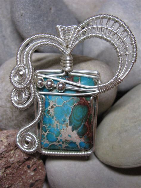 Wire Wrapped Turquoise Pendant. $38.00, via Etsy. | Wire wrapped jewelry, Diy wire jewelry, Wire 