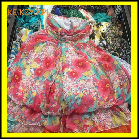 Summer Second Hand Used Clothing Used Clothes Ued Ladies Silk Dress