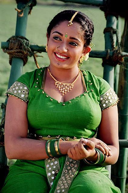 Kavya Mathavan Spicy Green Blouse Picture South Indian Actress
