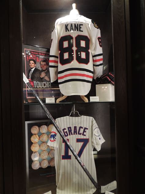 The chicago sports museum is a winner for fans of chicago's teams. Harry Caray's 7th Inning Stretch, Chicago Sports Museum ...