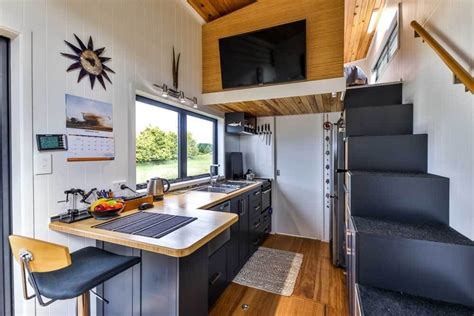Diy Off Grid Tiny House Is High On Specs Design And Comfort