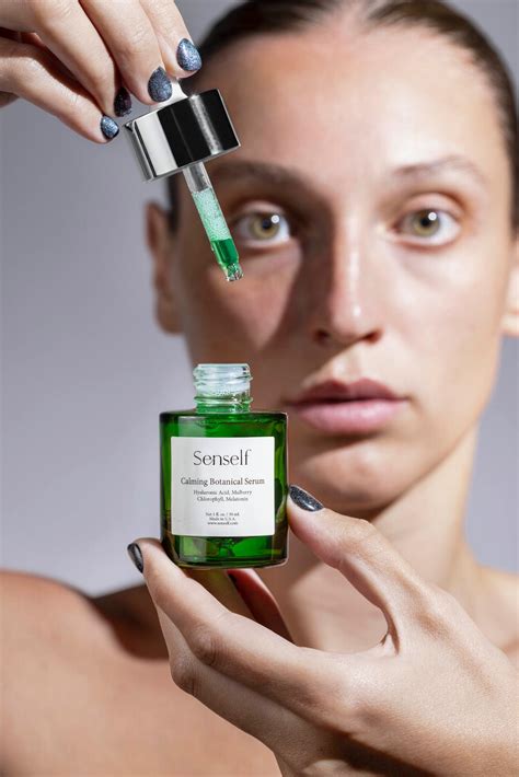 Calming Botanical Serum – Senself