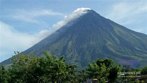 In Photos Mayon Volcano Continues To Emit Steam Laden Plumes