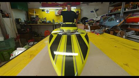 H King Marine Aquaholic V2 Deep Vee Racing Boat Unboxing Community